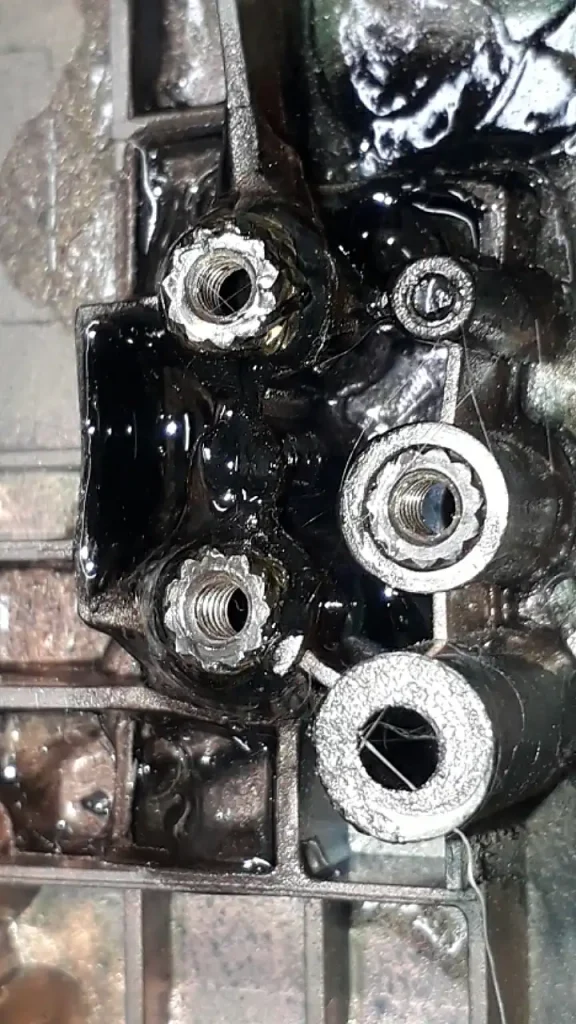 Reparo de carcaça em base de notebook Dell